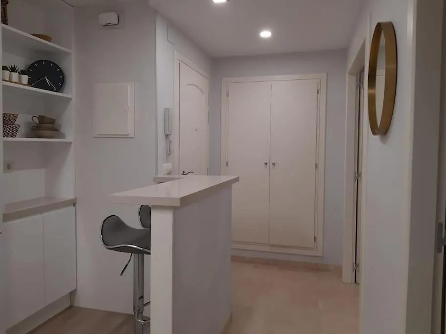 Nuevo-Luminoso Y Moderno. Parking Gratis!! Apartment Seville